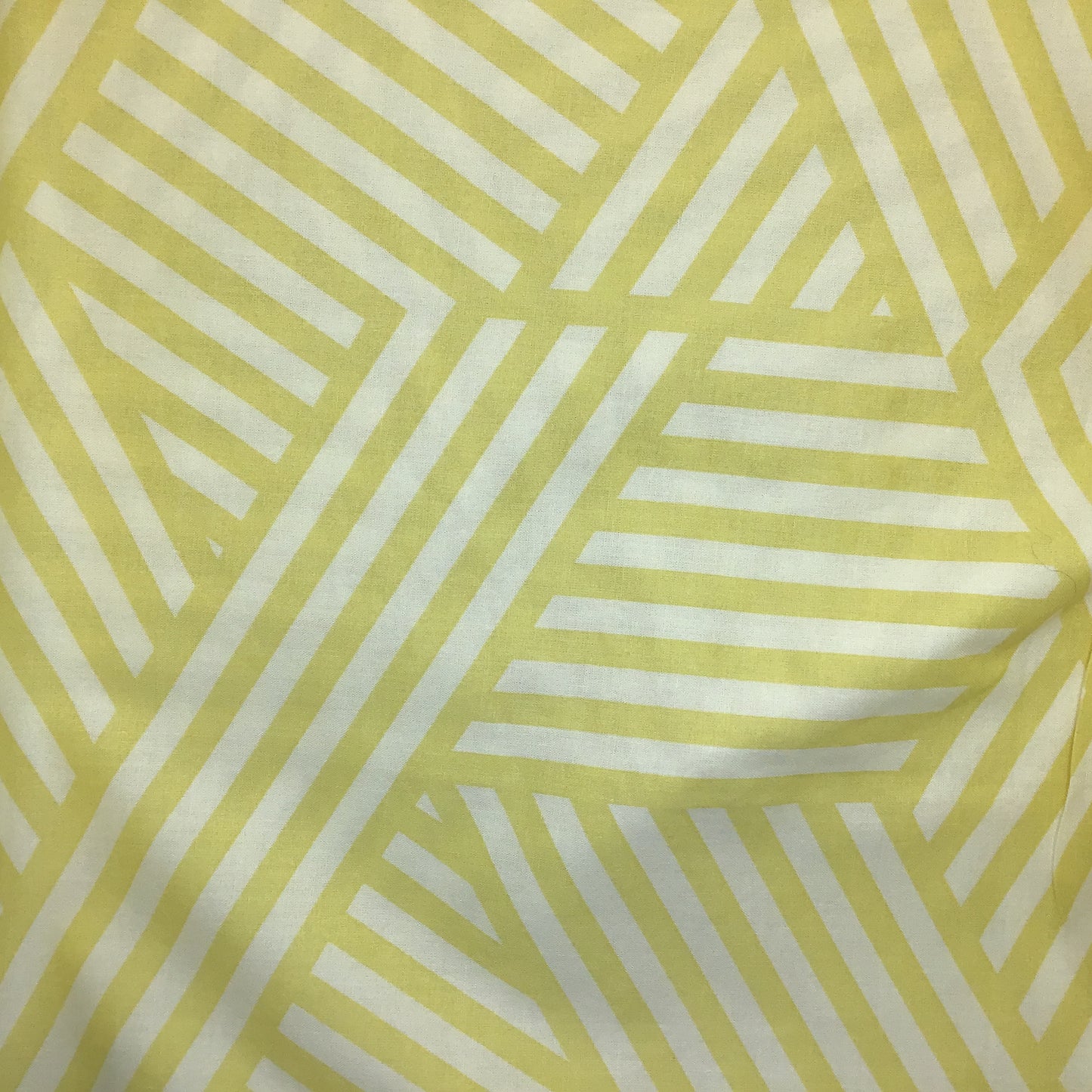 Mellow yellow - Summer Burrow