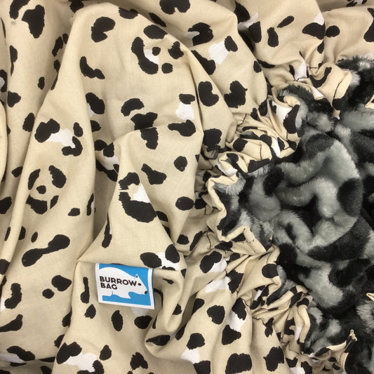 Leopard Spots - Winter Burrow